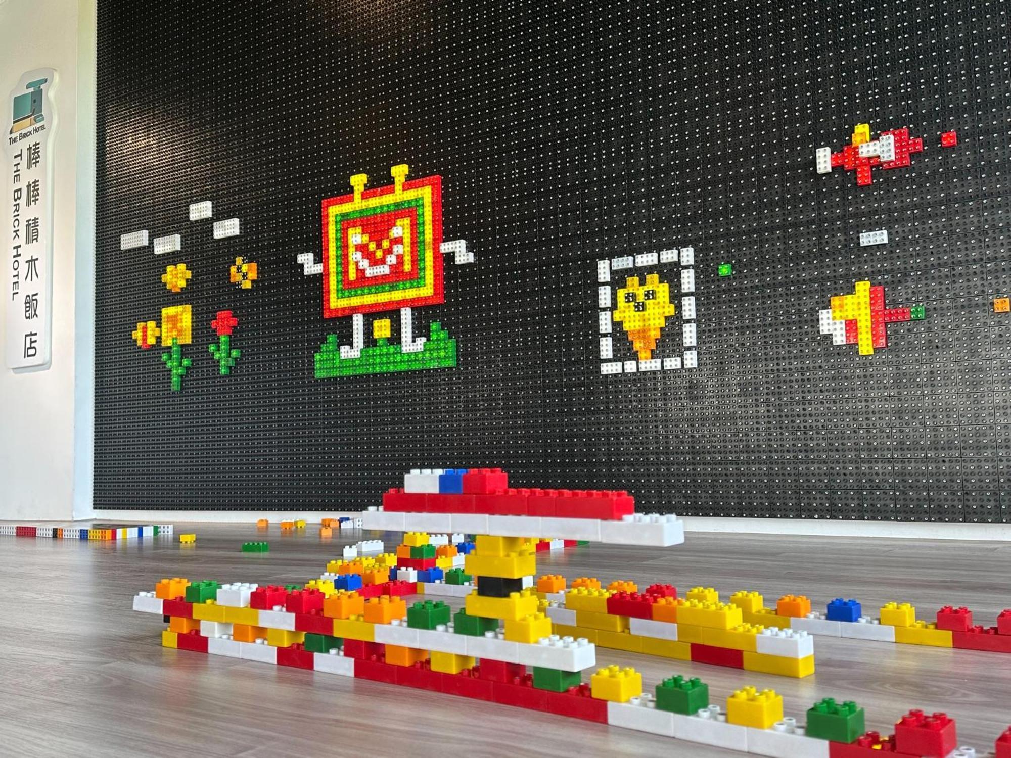 The Brick Hotel Taibao Eksteriør billede